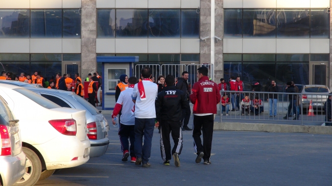 Fatih Terim Stadı maça hazırlanıyor