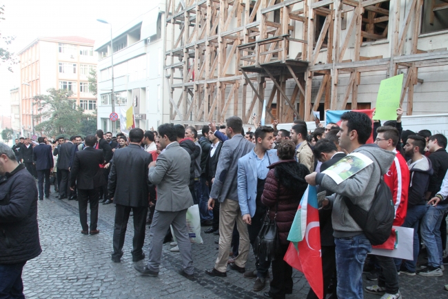 Ülkücülerden İran protestosu