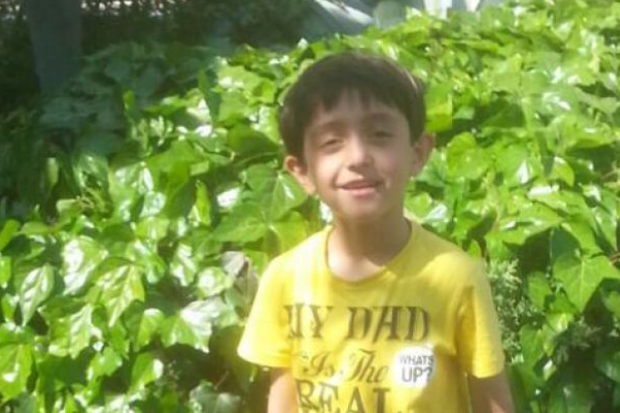 7 yaşındaki çocuk dolabın altında kaldı öldü