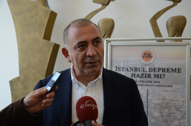 Gürsel Tekin: Mal ve can güvenliği ilk kez ortadan kaldırıldı