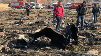 İran'da yolcu uçağı düştü