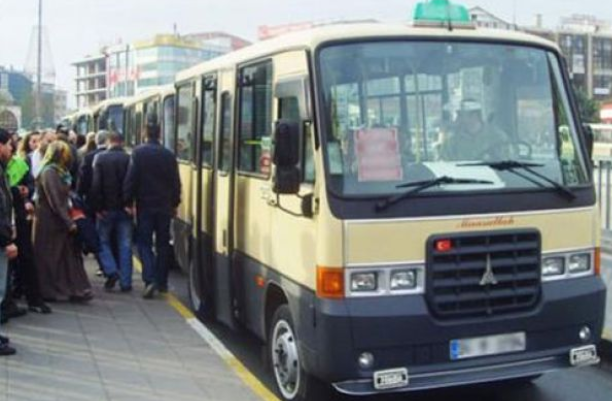 İstanbul'da minibüs fiyatlarına zam geldi