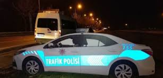 Maket trafik polisi soyuldu