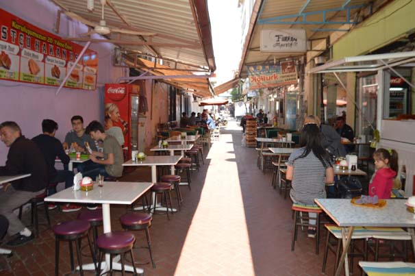Meşhur tostçu sokağı 