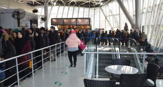 Teleferik sırasında 2 bin kişi 