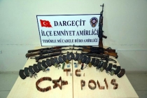 Dargeçit'te PKK'nın silahları ele geçirildi
