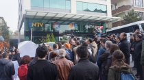NTV Ankara Temsilciliği önünde polisle arbede
