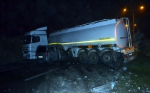 Kahramanmaraş’ta Akaryakıt tankeri kaza yaptı