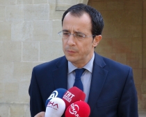 Rum hükümet sözcüsü: Kıbrıslı Türklere saldıranlar için soruşturma başlatıldı