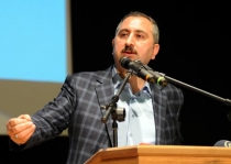 AK Parti Genel Sekreteri Gül: Başkanlık sistemi tek adamlık değildir