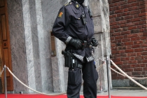 Paris saldırılarından sonra Norveç polisinin silah taşımasına destek arttı