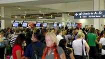 Avustralya havalimanlarında 200 şüpheli yolcu durduruldu