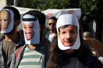Öğrencilerden G20'ye maskeli tiyatro oyunu protestosu