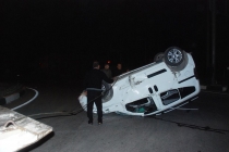 Ticari araç arazözle çarpıştı: 4 yaralı