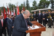 KKTC'de Cumhuriyet Bayramı Kutlamaları için Atatürk Anıtı'nda tören düzenlendi