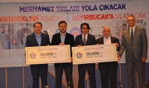 Terör mağdurları ve Türkmenlere yardım kampanyası 100 bin TL ile başladı