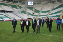 Belediye başkanları Büyükşehir Belediyesi Stadyumu’nu gezdi