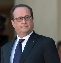 Hollande, Putin’le görüşmek için Moskova’ya gelecek