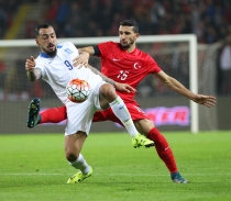 Türkiye-Yunanistan maçında ilk yarıdan gol sesi çıkmadı