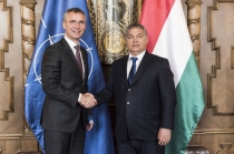 NATO Genel Sekreteri Stoltenberg Macaristan'da