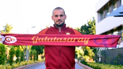 Sneijder transferinde şoke eden iddia!