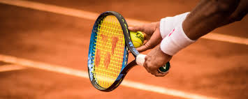 Tenis Ekipmanlarından Raket