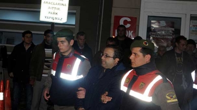 Yunanistan'a kaçarken yakalandı