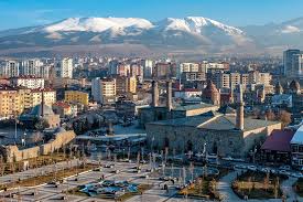 Zirve Ambar İle Yük Taşıma Hizmetlerinde Güvenli Çözümler